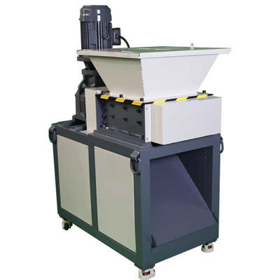 Fácil mantenimiento Máquina de trituración de eje gemelo segura / Máquina de trituración de residuos para reciclaje